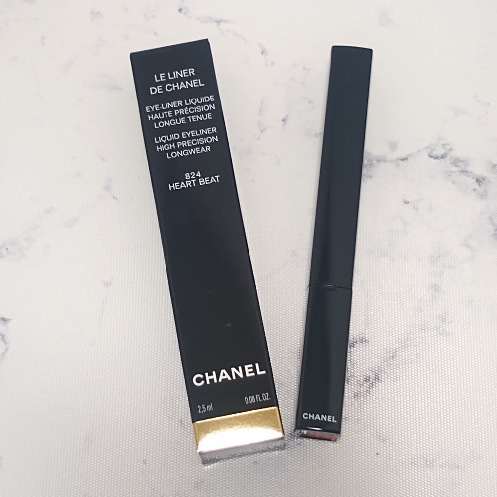 Chanel Le Liner De Chanel Eye Liner #824 Heartbeat Liquid Eyeliner New in Box
